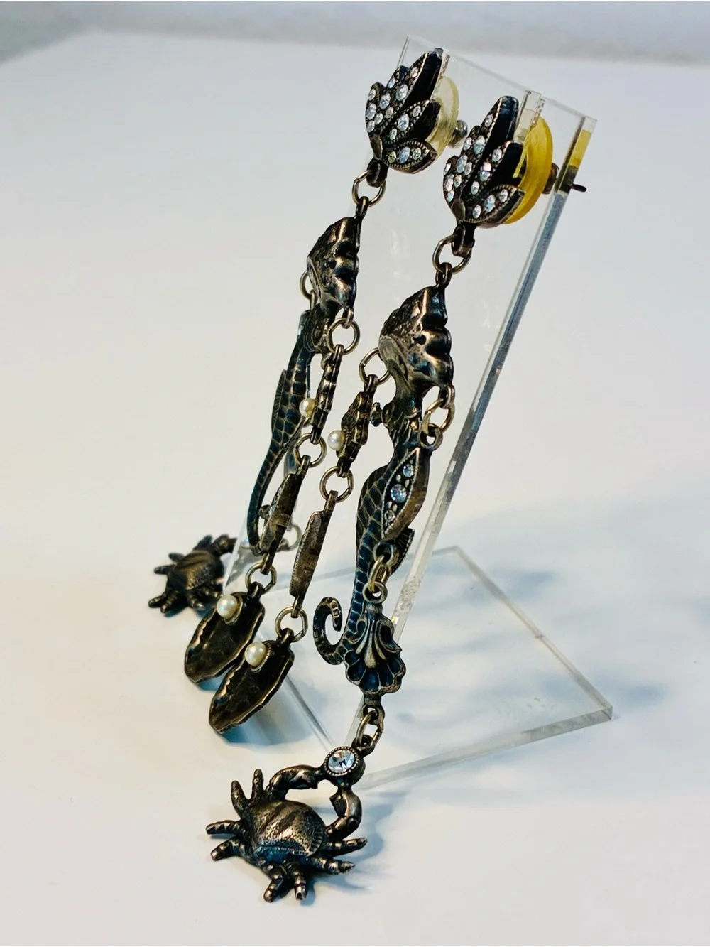 VTG Banana Bob Art Deco Style Sea Horse Dangling Chandelier Pierced Earrings EUC